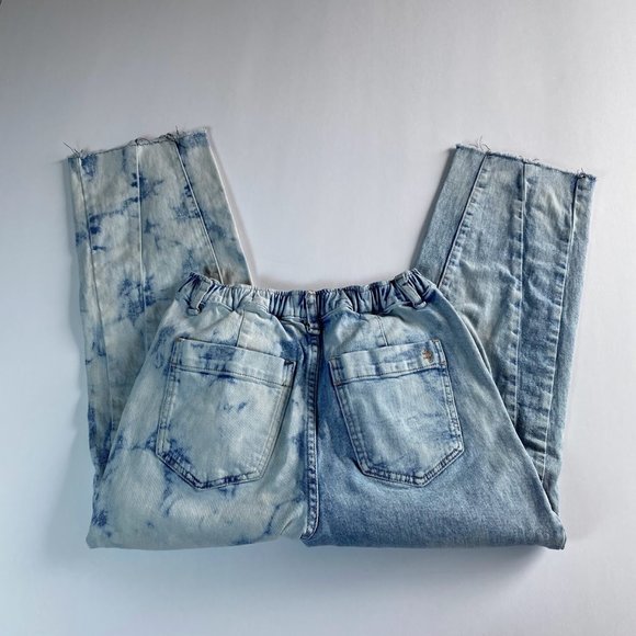 Frayed, acid wash Super High Crop Barrel jeans, size 2/26 - Picture 5 of 10